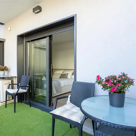 Lejlighed Gernika Suite *